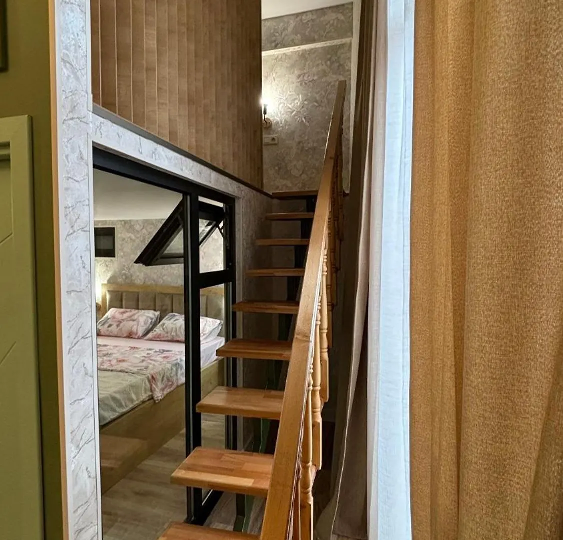 Apartment On Avlabari Turn 4 Tbilisi